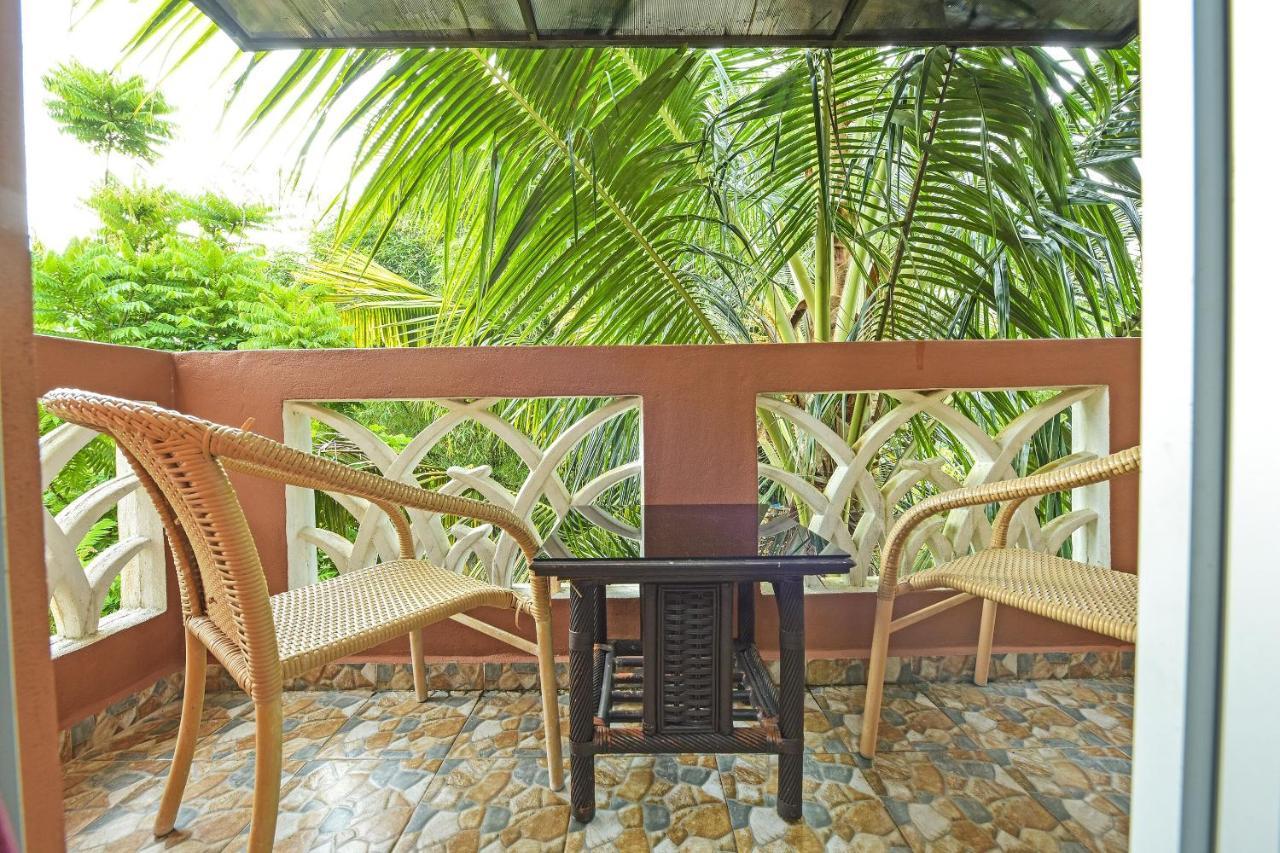 Oyo 90642 Twin Mutiara Chalet & Homestay Jeli Eksteriør bilde