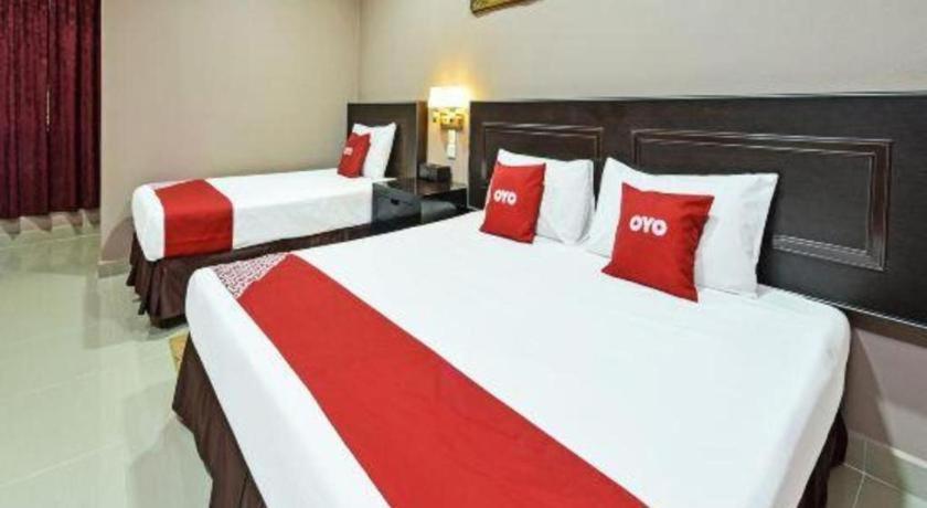 Oyo 90642 Twin Mutiara Chalet & Homestay Jeli Eksteriør bilde